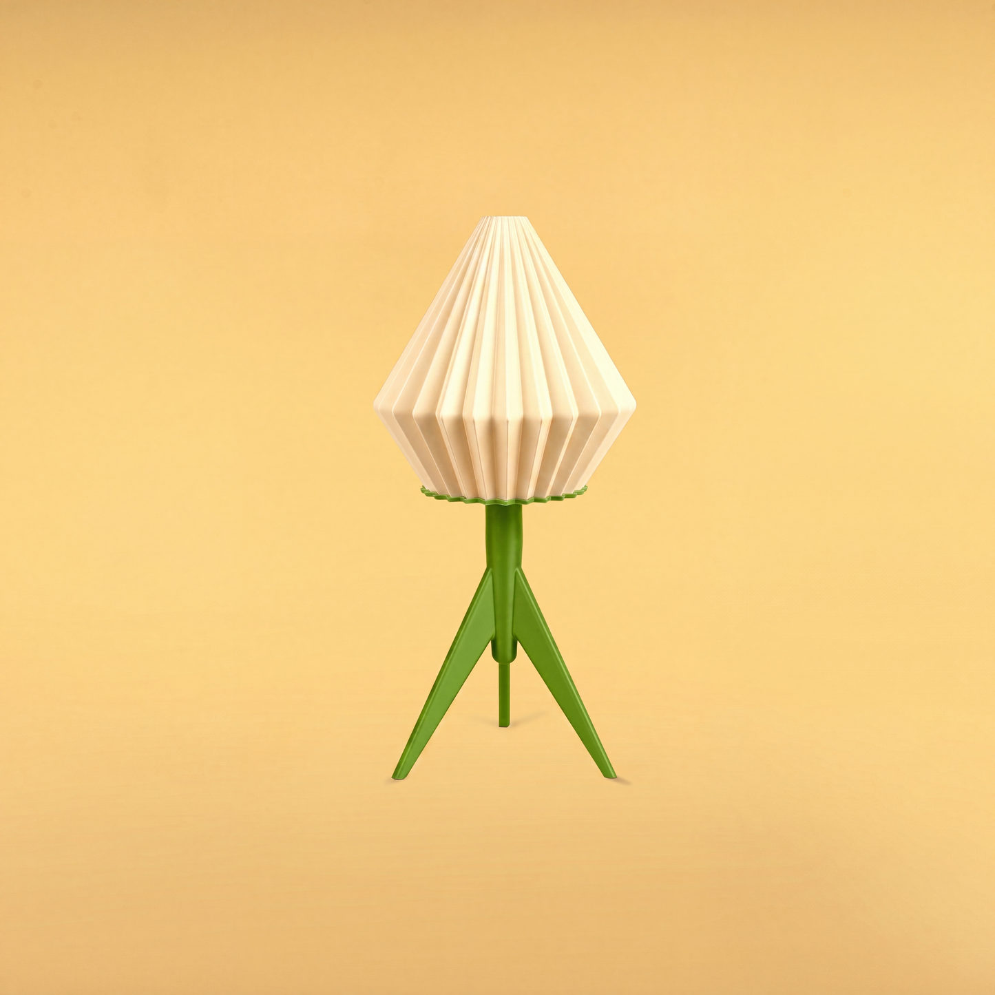 Astra Tripod Lamp