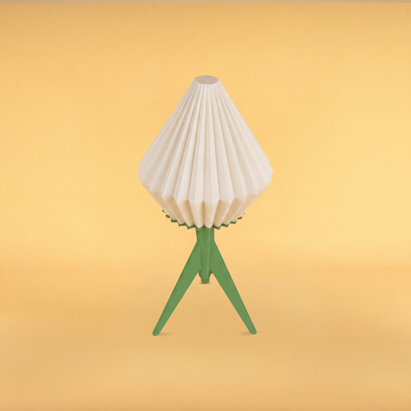Astra Tripod Lamp